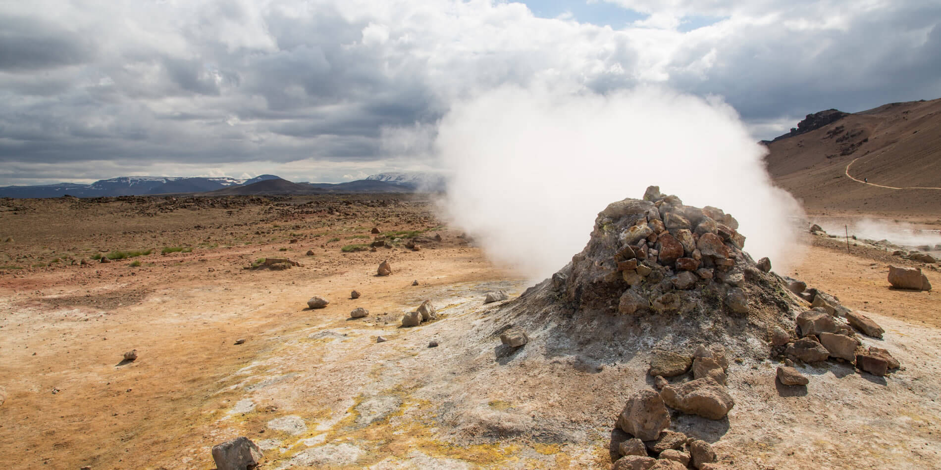 The sulfur rotten egg smell produced by some hot springs is caused by hydrogen sulfide gas (HS2)